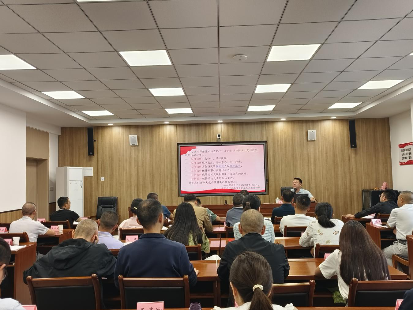 图片8.png