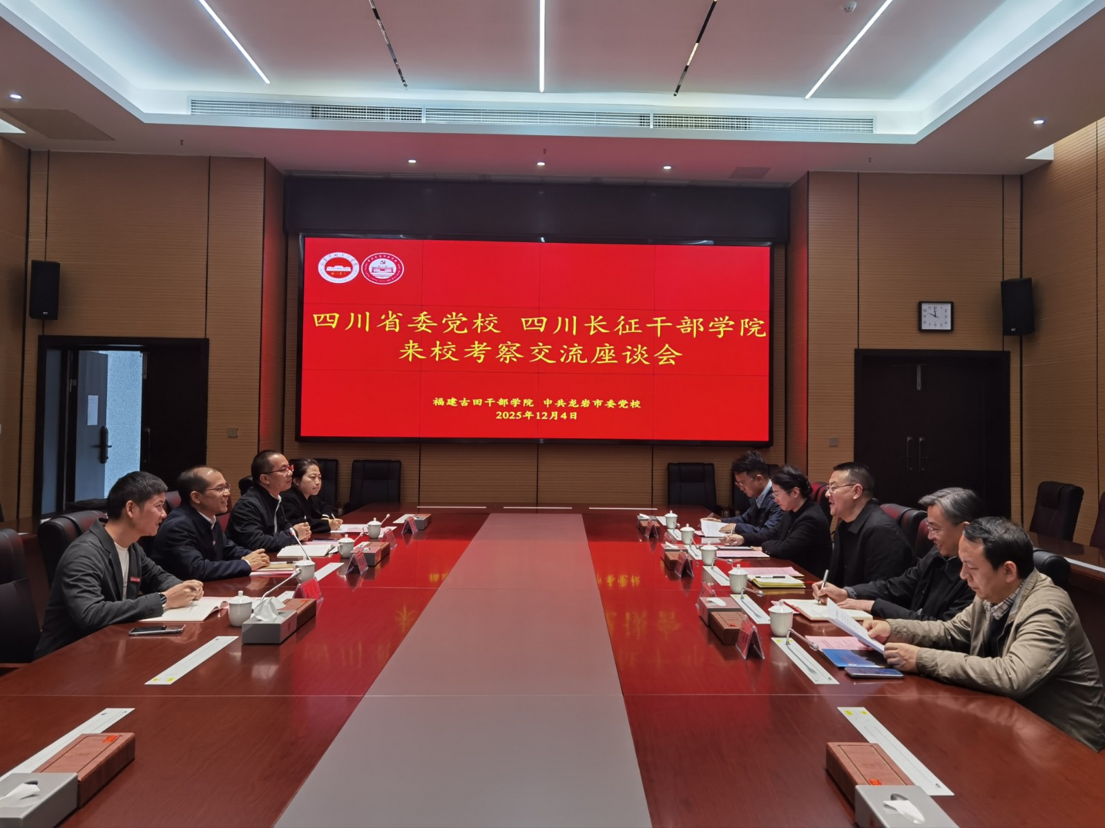 1765168646972.jpg a65831521a9d1f658ea03c9e645fe1e.jpg